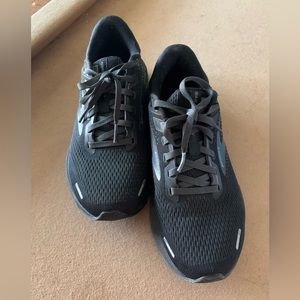 Brooks Adrenaline 22.